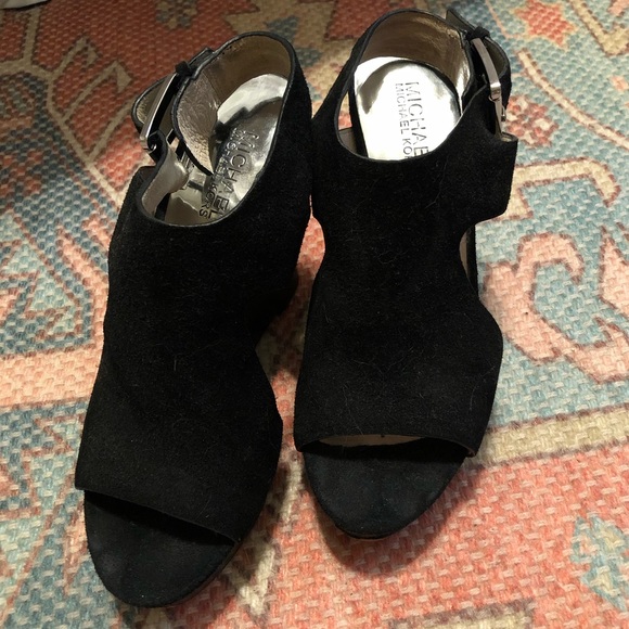 Michael Kors Wedges - Picture 2 of 5